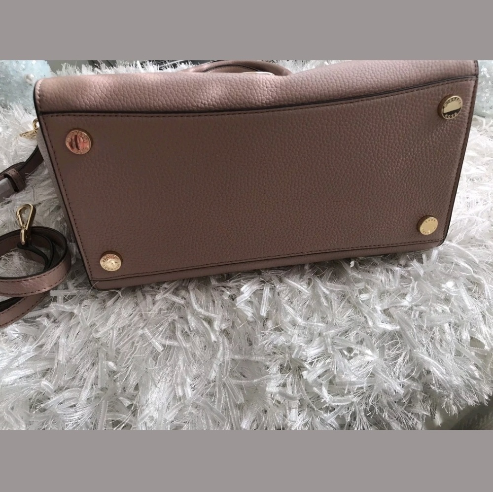 Michael Kors Satchel - Picture 4 of 8